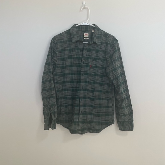 Levi's Vintage Style Men's Green Plaid Shirt Small - Picture 6 of 14
